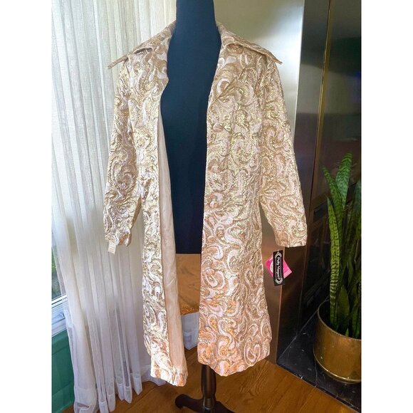 Vintage 70s gold lame jacket, glam golden brocade, large wing dagger lapels, NOS - Picture 8 of 11